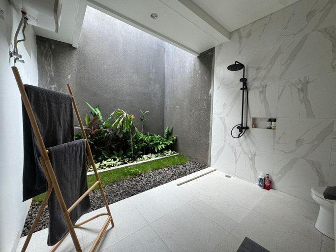Others 5, Beautiful Villa in Umalas, Canggu, Badung