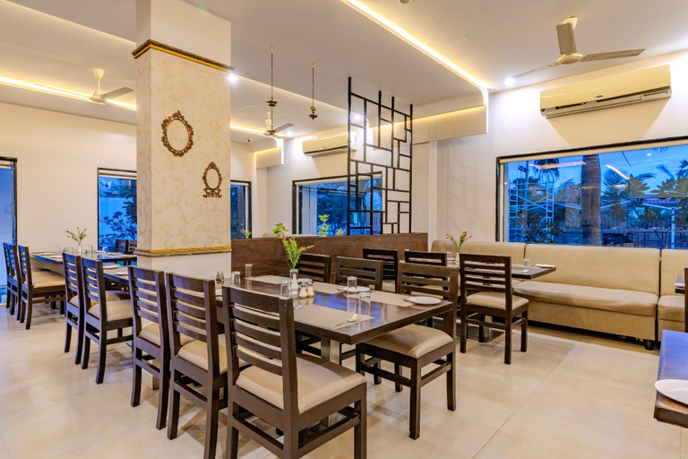Food & Drinks 3, hotel sannidhi emerald , Nalgonda