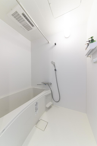 Bathroom 3, Center Point In Kanazawa, Kanazawa