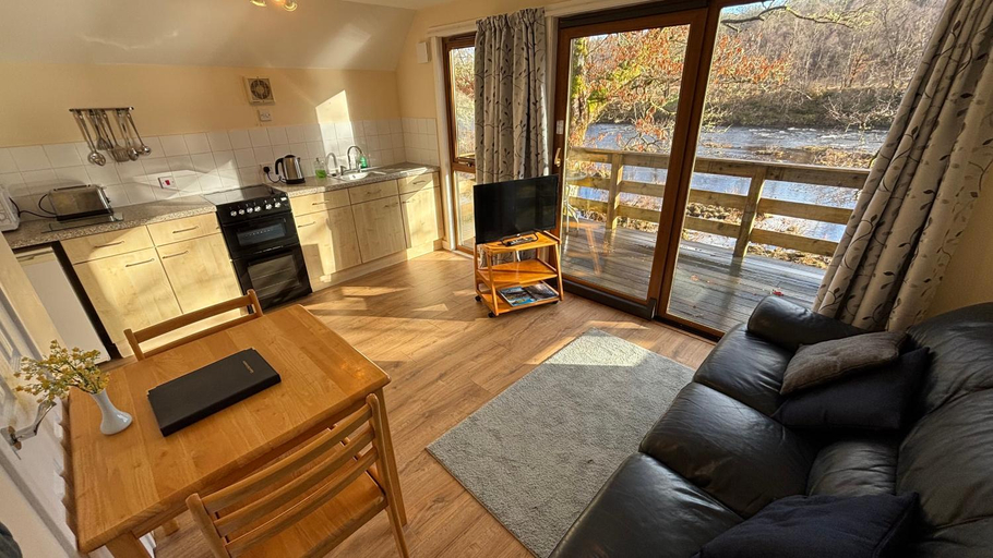 Others 5, Burnbank Lodges, Highland