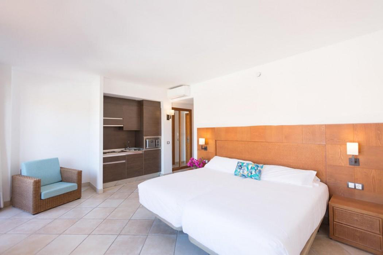 Bedroom 3, Hotel Oh Nice Caledonia, Málaga