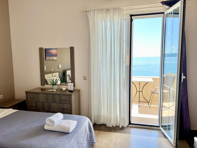 Bedroom 3, Nissaki Bay, Ionian Islands