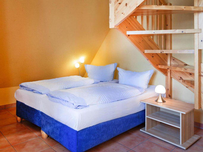Bedroom 2, Ferienwohnung auf dem Fischerhof, Vipperow, Mecklenburgische Seenplatte