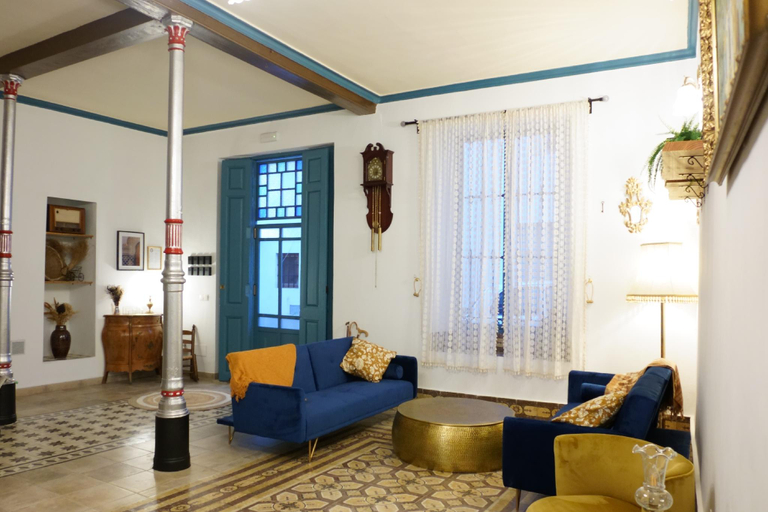 Public Area 3, La Tienda Nueva, Málaga