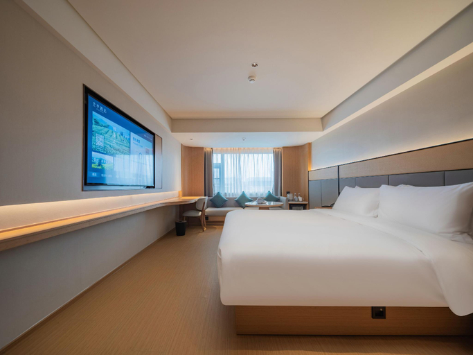Bedroom 2, Ji Hotel Yibin West Station Square, Yibin
