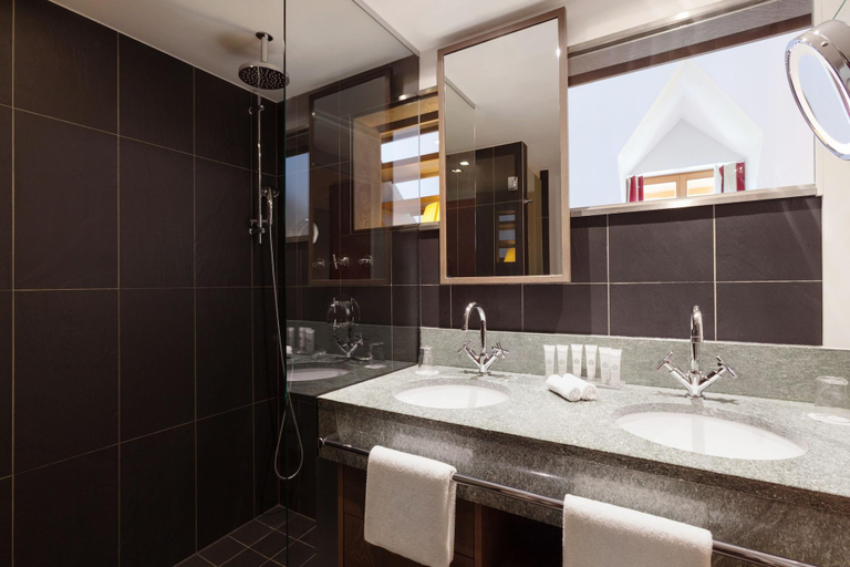 Bathroom 5, A-ROSA Kitzbuhel, Kitzbühel