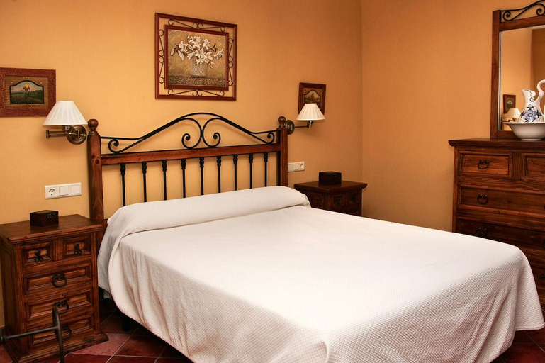 Bedroom 2, Cortijo La Presa, Córdoba