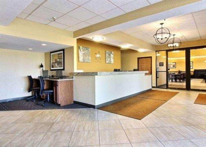 Public Area 2, Quality Inn Thief River Falls, Pennington