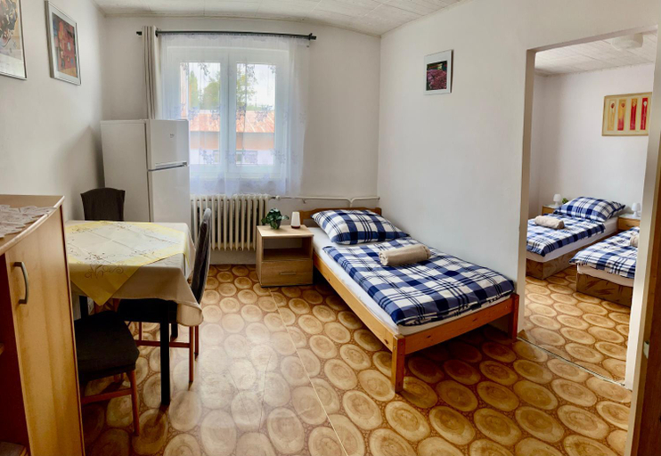 Bedroom 2, Ubytovani U Ropaku, Sokolov