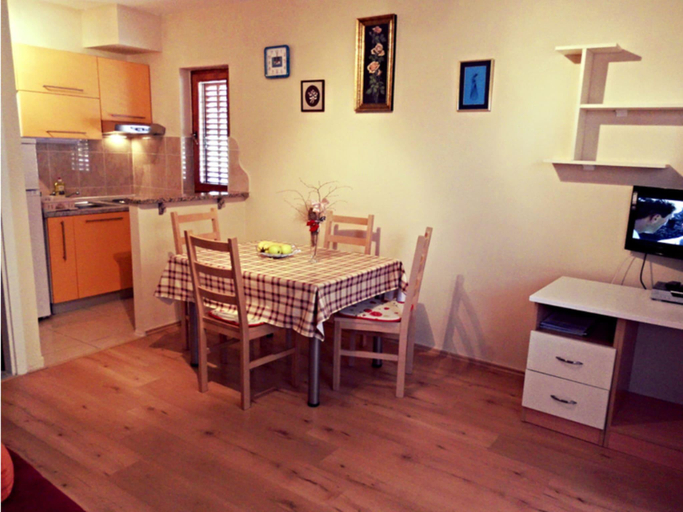 5, Person Apartment in Starigrad, Starigrad