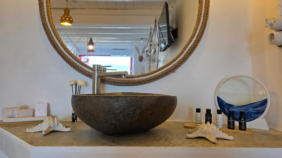 Bathroom 1, Nostromo Sirma & on Thalassa, South Aegean