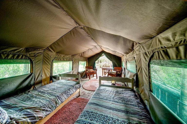 Bedroom 3, !Khwa ttu, West Coast