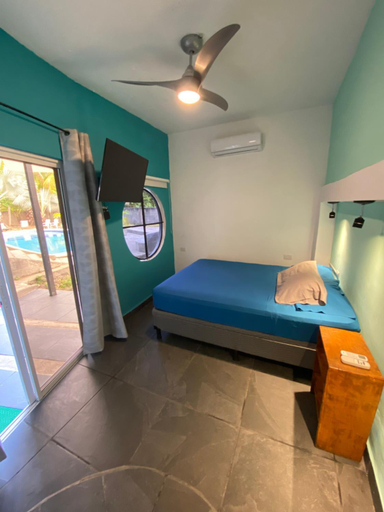 Others 4, Lote 44 Guesthouse, Chiltiupán