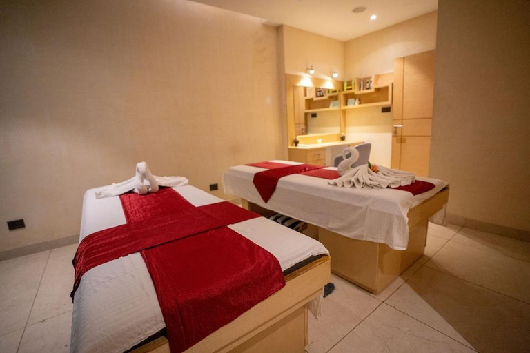 Bedroom 2, Siraichuli Hotel, Narayani