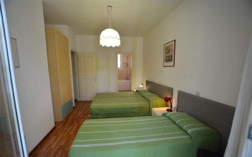 Bedroom 5, Holiday Villa With Garden, Udine