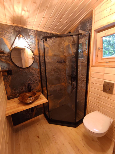 Bathroom 3, Gosciniec LECH, Mrągowo