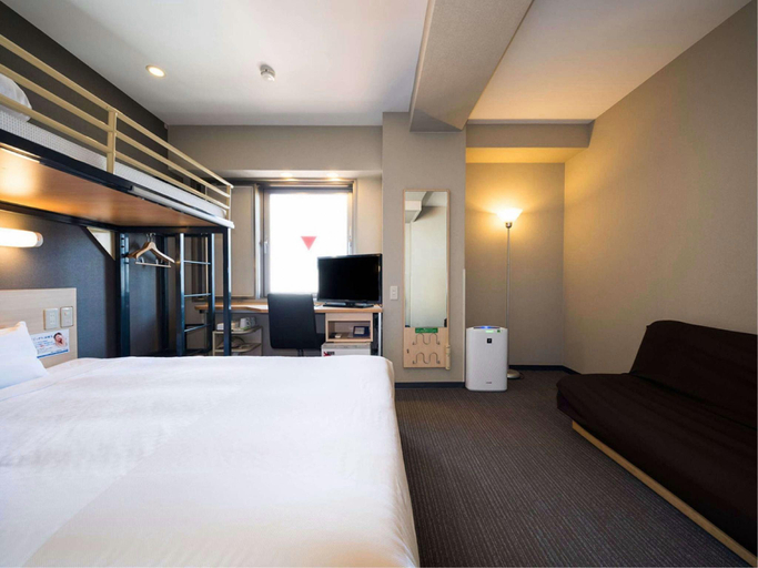Bedroom 3, Super Hotel Yokkaichi Ekimae, Yokkaichi