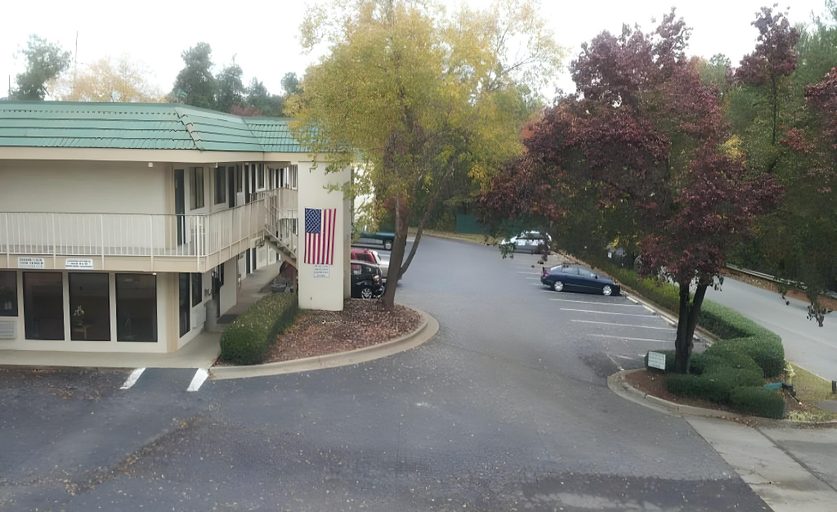 Exterior & Views 1, Masters Inn Doraville Atlanta, DeKalb