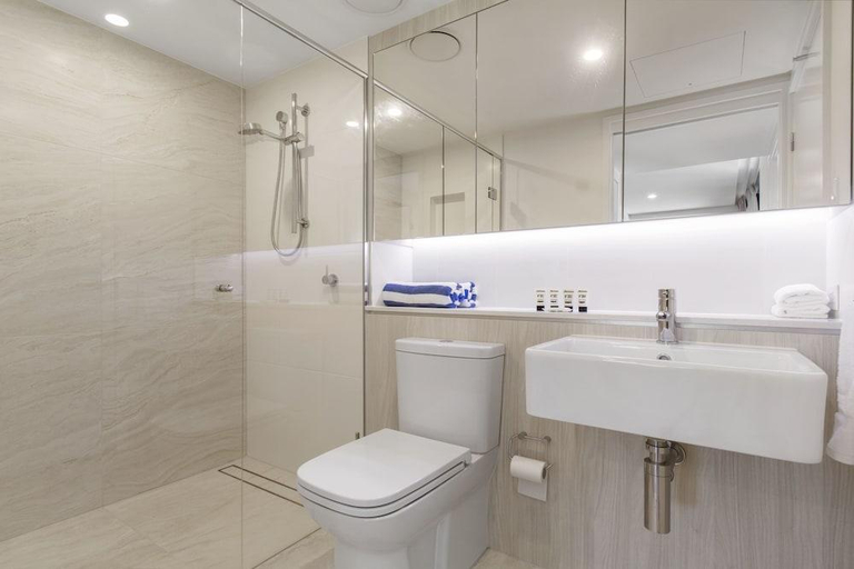 Bathroom 4, Bellardoo Holiday Apartments, Maroochy - Mooloolaba