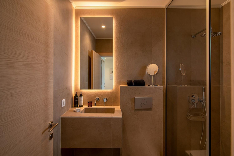 Bathroom 3, Altius Blue Apartments, Crete