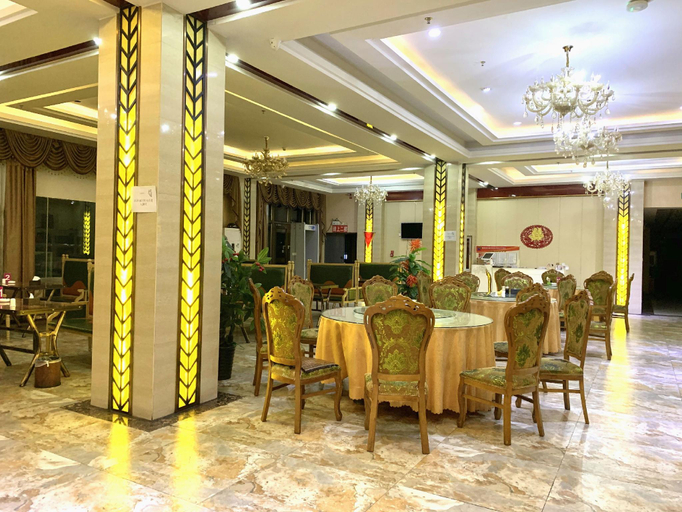 Food & Drinks 5, Xinyuedujiudian, Changji Hui