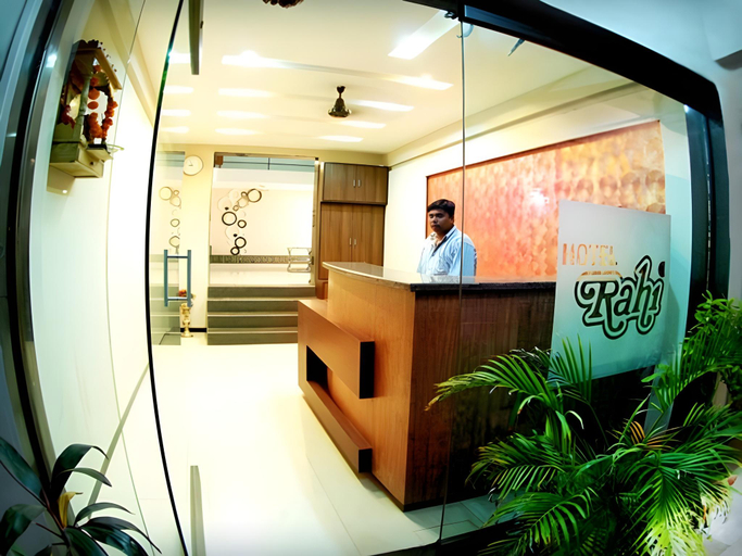 Others 3, Hotel Rahi Local Unmarried NRI not alloewed, Vadodara