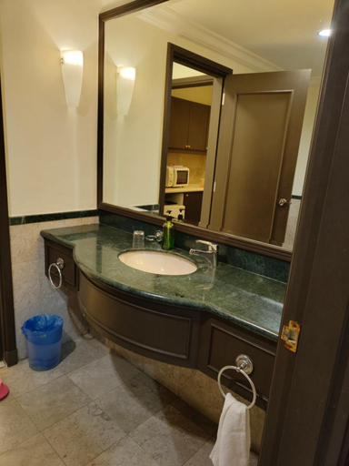 Bathroom 4, Services Star Hotel Suites At Times Square, Kuala Lumpur