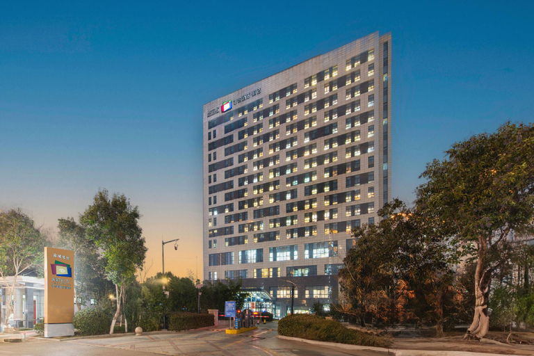 Exterior & Views 2, Yancheng Baolong Yiyue Select Hotel, Yancheng