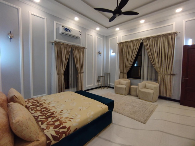 Bedroom 3, Emerald Villa Swat by Khan Familia Travels, Malakand