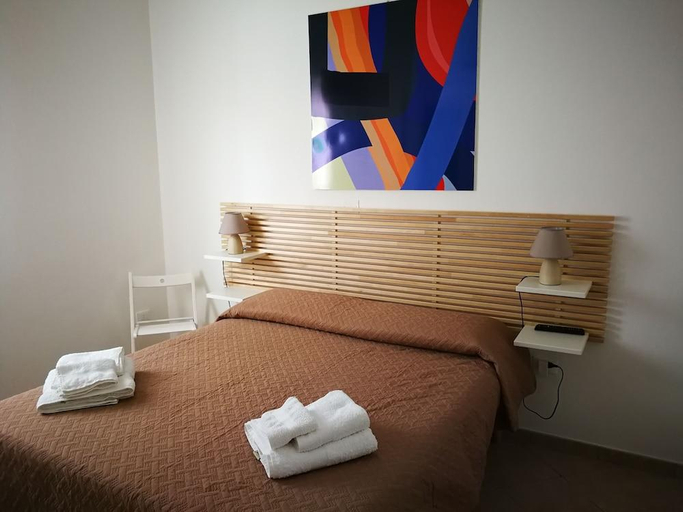 Bedroom 2, Stella del Sud Guesthouse, Lecce