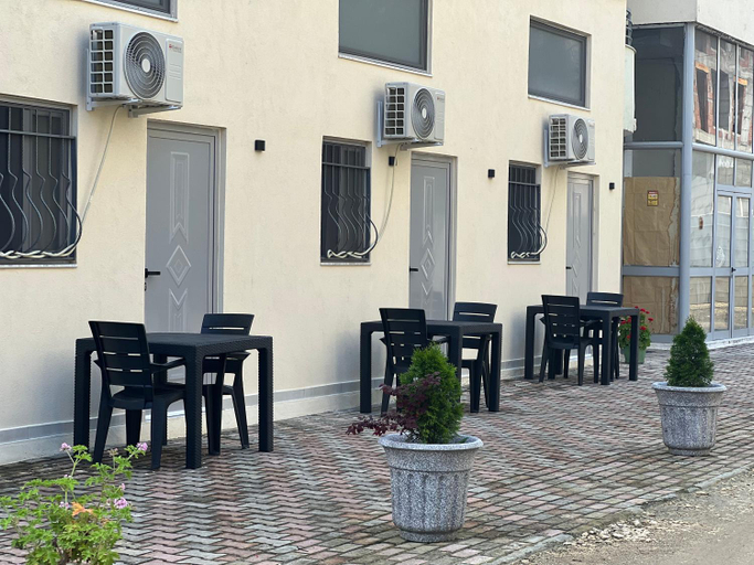Others 2, Apartamente me qera Golem, Kavajës