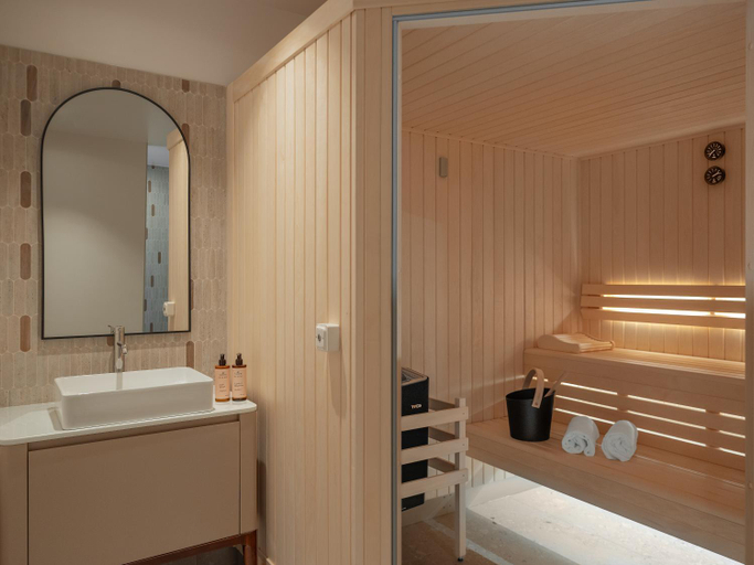 Bathroom 4, Hotel Mercure Paris Boulogne Pont de Saint Cloud, Hauts-de-Seine