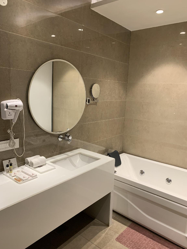Bathroom 2, Hotel The Shaurya , Patiala