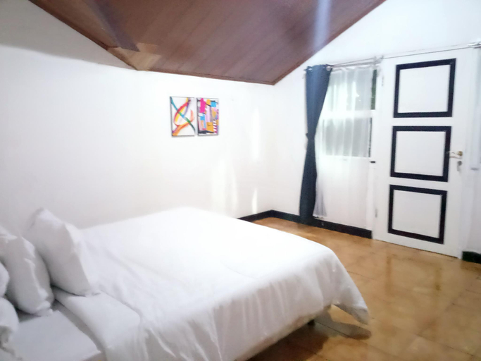 Bedroom 2, Villa Puncak Resort by akuvila, Cianjur
