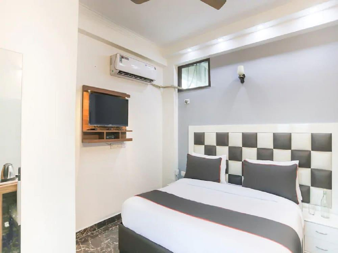 Bedroom 2, Sangvi Palace Hotel, Gautam Buddha Nagar
