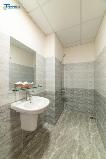 Bathroom 4, Trang 's dream house, Phan Rang-Tháp Chàm
