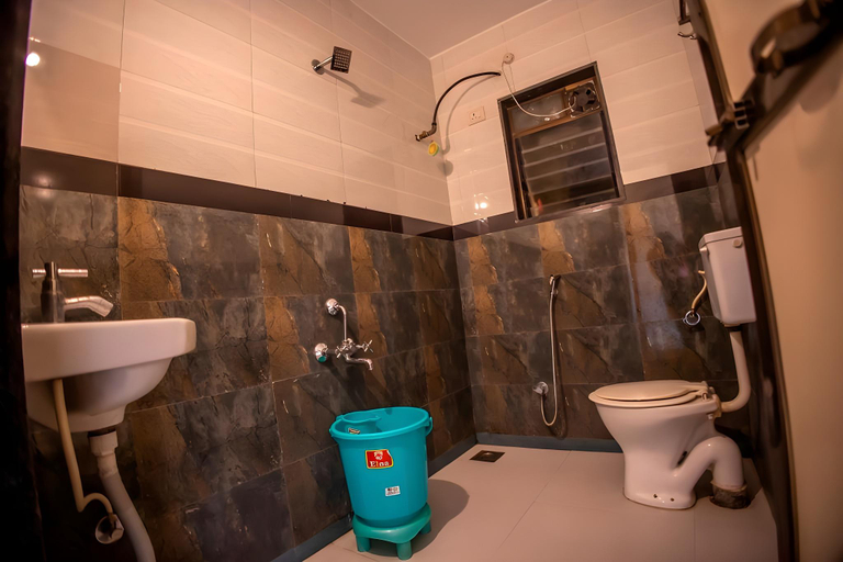 Bathroom 4, Om Palace, Pune