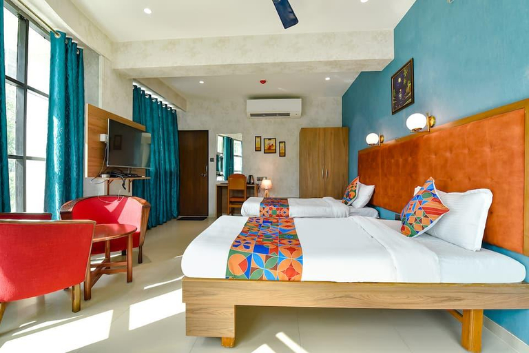 Bedroom 2, Fabhotel Siddharth Corporate, Gandhinagar