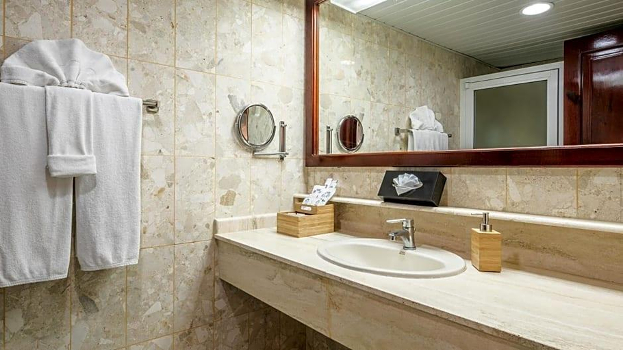Bathroom, Be Live Collection Marien - All Inclusive, San Felipe de Puerto Plata