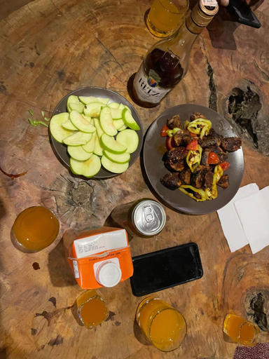 Food & Drinks 4, Rahangala edge, Welimada