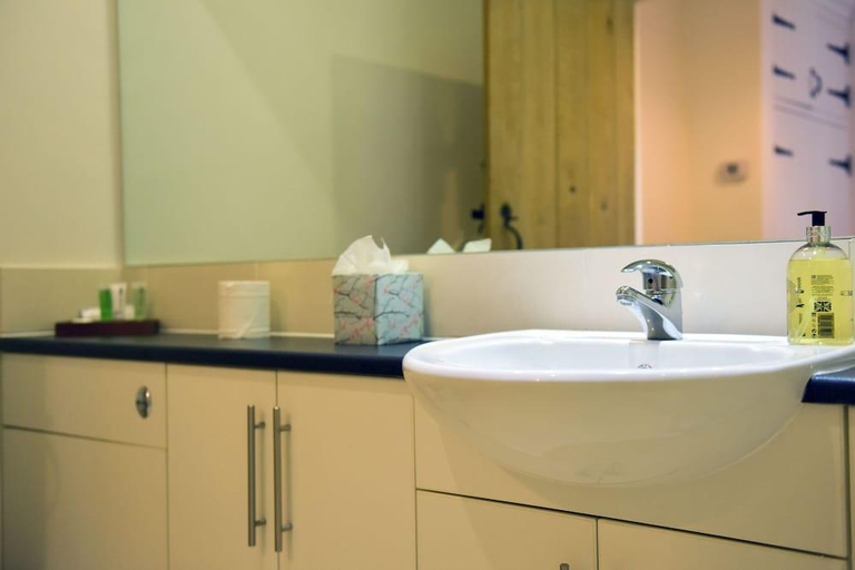 Bathroom 3, Old Selden Farm B&B, West Sussex