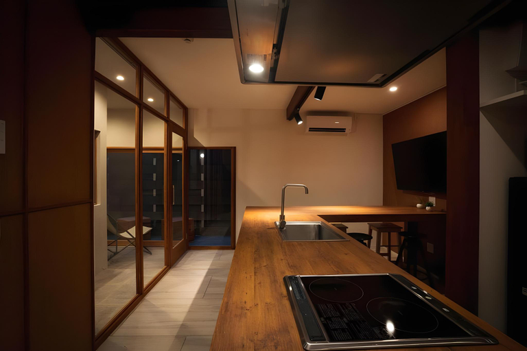 Others 5, Aiyado Sumiyoshi, Fukuoka