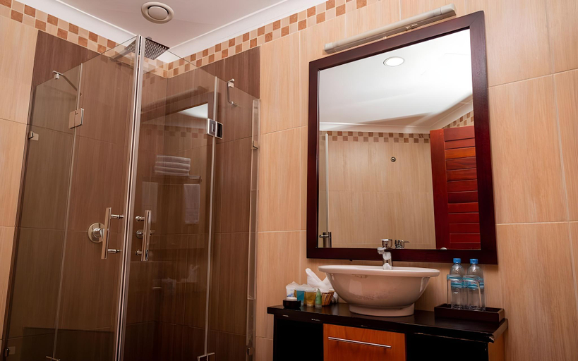 Bathroom 5, Kilimanjaro Wonders Hotel, Moshi Urban