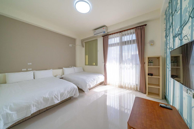 Others 1, Rest Gueshouse, Hualien