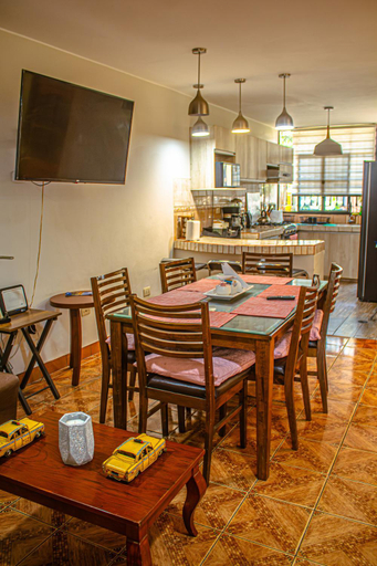 Food & Drinks 5, Del Valle House, Ica