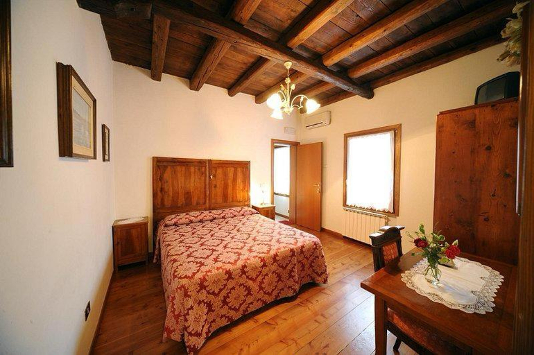 Others 4, Agriturismo Praetto, Venezia