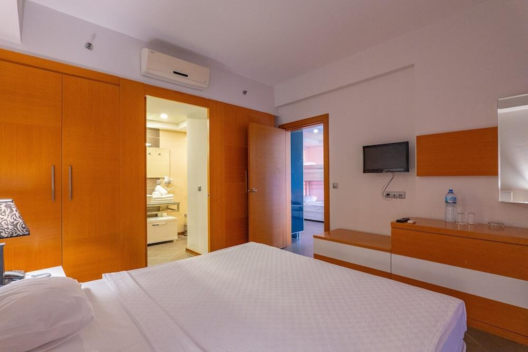 Bedroom 3, Karya Family Resort – All inclusive, Menderes