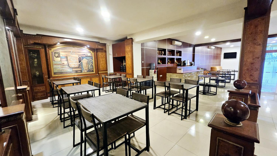 Food & Drinks 4, New Tiga Intan Hotel, Bandung