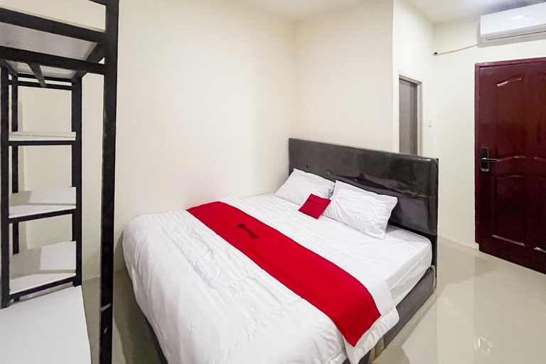 Bedroom, RedDoorz near Sungai Panas Batam, Batam