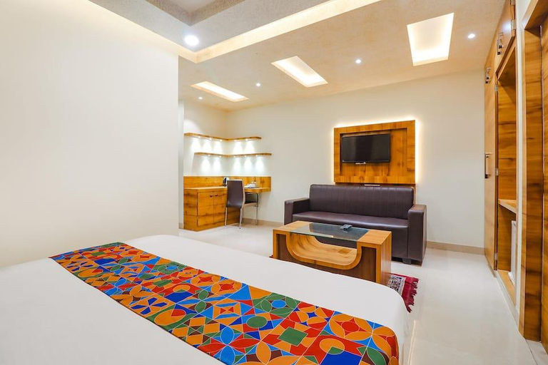 Bedroom 3, FabHotel Holiday Grand, Patna